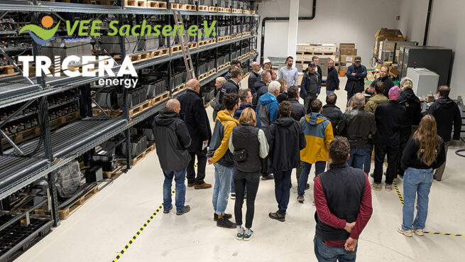 Der EPC und Systemintegrator TRICERA energy tritt dem VEE Sachsen bei - Bild der Teilnehmer eines gemeinsamen Events aus Sachsen größtem Batteriespeicher bei der JT Energy in Freiberg